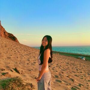 Meet your Posher, Lucy